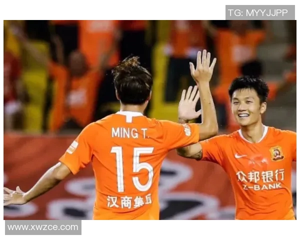 石屏篮球明星的崛起与奋斗历程揭秘展现青春热血与梦想追逐的精彩故事